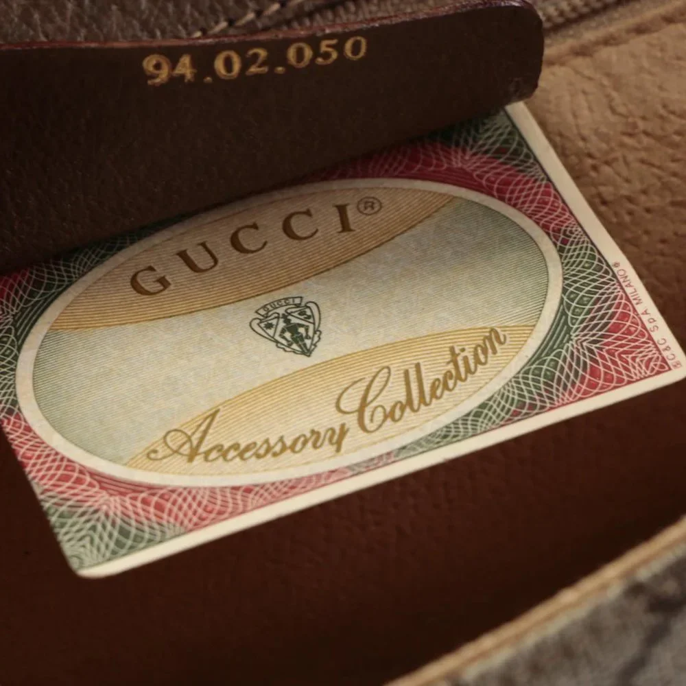 RARE Gucci Accessory Collection GG Supreme Monogram Flap Shoulder Bag - Picture 7 of 9